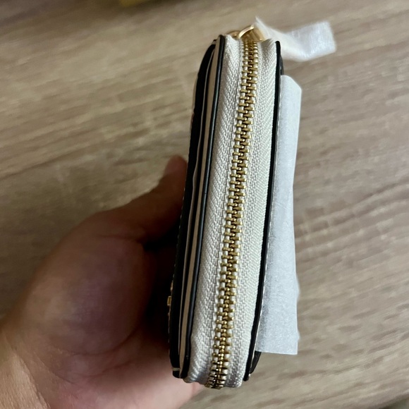 Zip Card Case With Strawberry Print Coach - Picture 6 of 9